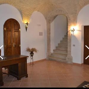 Castelluccio Valmaggiore Beb Palazzo Del Conte Bed & Breakfast Exterior photo