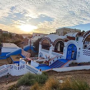 فندق هيسا ارتي Heissa Artie Hotel アスワン Exterior photo