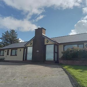 Impeccable 5-Bed Cottage In Fahan バンクラナ Exterior photo