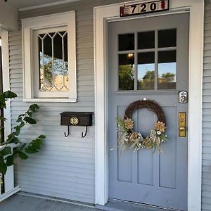 Timelessly Restored Home - Entirely Yours To Enjoy ビリングズ Exterior photo