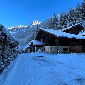 レ・ズッシュ Chalet Galadhrim Chamonix Mont Blanc Valleyヴィラ Exterior photo