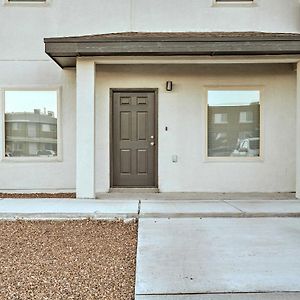 Single-Story Apt, 3 Mi To Fort Bliss! エル・パソ Exterior photo