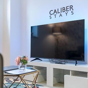 Caliber Stays Apartments & Homes - The Hermes Suite - One Bedroom Apartment - Xskyline Views マンチェスター Exterior photo