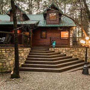 Leaping Lizard Lodge 4 Bdrm 3 And A Half Bth, Hot Tub, Fireplaces, Swing Set, Gameroom ブロークン・ボウ Exterior photo