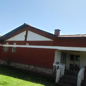 ホテル Knowledge For Change House Fort Portal Exterior photo