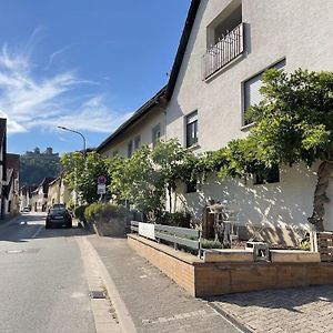 Modern Holiday Apartment In The Heart Of Klingenmünster Exterior photo