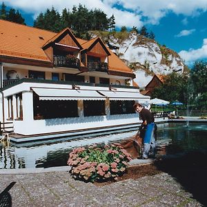 ホテル Gaestehaus Forellenhof ポッテンシュタイン Exterior photo