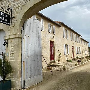 Xaintray Logis De La Melissiere Bed & Breakfast Exterior photo