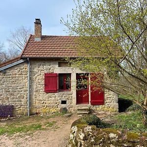 Quarré-les-Tombes Maison Du Petit Poeteヴィラ Exterior photo