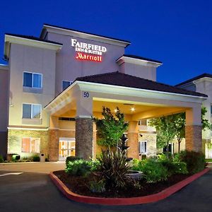Fairfield Inn & Suites Fresno クローヴィス Exterior photo