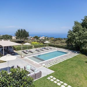Lux Villa Mia With Heated Pool, 2Km To Beach & Childrens Area! Mikro Metochi Exterior photo