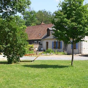 Montchevrier Odiel & Gabrielle Bed & Breakfast Exterior photo