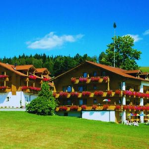 ホテル Pension Weghof Mit Gasthaus Böbrach Exterior photo