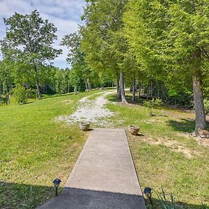 Idyllic Beattyville Cabin Rental With Stunning Views Exterior photo