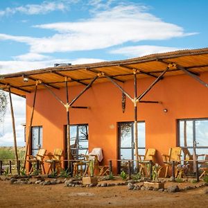 Amboseli Redhouse アンボセリ Exterior photo