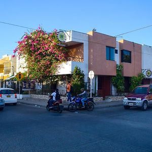 ホテル Yosu Hostal Ríohacha Exterior photo