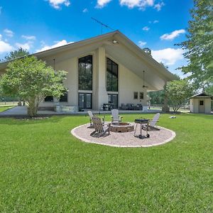 Coldspring Massive Texas Ranch House By Lake And Forestヴィラ Exterior photo