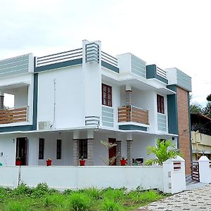 Aranmula Pulladヴィラ Exterior photo