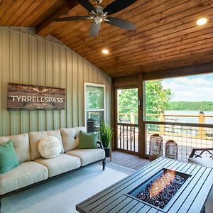 Tyrrells Pass Lake Access With Hot Tub And Arcade レノア・シティー Exterior photo