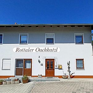 Rossbach Rottaler Ferienhaus - Rottaler Oachkatzlアパートメント Exterior photo