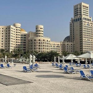 I Like Al Hamra Palace - Elite Beach & Golf Resort Private Suites ラアス・アル・ハイマ Exterior photo