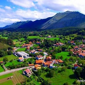 Alojamientos Rurales Collera リバデセリャ Exterior photo