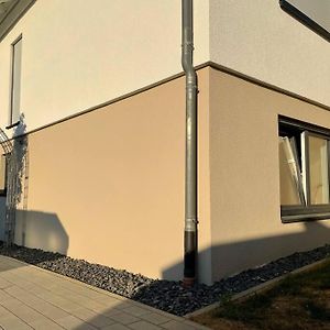 Kasa Klemm - Helle Und Zentral Gelegene Wohnung ブレッテン Exterior photo