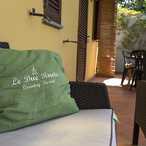 Country Resort Le Due Ruote Agriturismo グロッセート Exterior photo