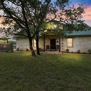 Luxury Home With Fire Pit & Hill Country Views Luckenbach Exterior photo