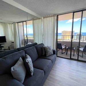 ホノルル28Th Floor Breathtaking Ocean View With A Kitchen-Free Parking-Corner Unit-King Bedアパートメント Exterior photo