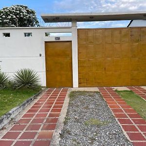 Hermosa Casa Rayo En Mariquitaヴィラ Exterior photo