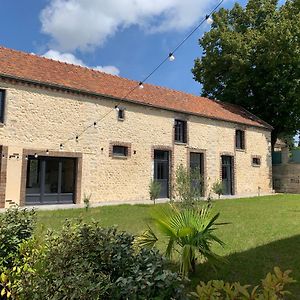 Le Clos Des Lys - Chambres Avec Jacuzzi - Nemours Treuzy-Levelay Exterior photo