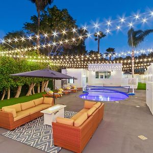 Studio City Contemporary Villa With Pool Sleeps 10 ロサンゼルス Exterior photo