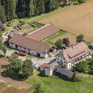 ホテル Waldgasthof Passegger Sankt Andrä im Lungau Exterior photo