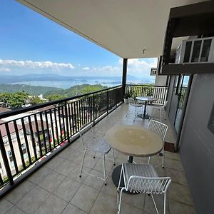 タガイタイ Chill @ 10F Tagaytay-2Br+Balcony W/ Panoramic Viewアパートホテル Exterior photo
