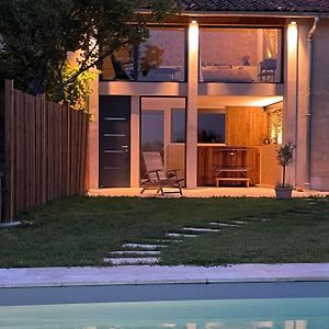 Suite Intimiste Insolite Et Luxueuse Avec Spa Privatif- Jacuzzi, Vue De Reve Cintegabelle Exterior photo