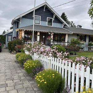 チリワック The Hazelhouse Bed & Breakfast Exterior photo