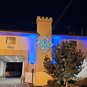 Loop Inn Motel アヴェネル Exterior photo
