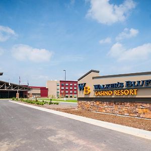 Walker'S Bluff Casino Resort カーボンデール Exterior photo