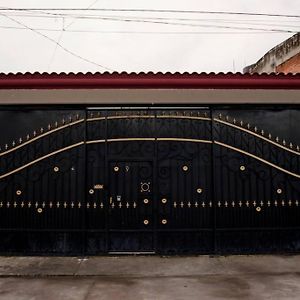 Casa El Paraiso Azteca En Cocoyoc Morelos, Mexico. ヤウテペック Exterior photo