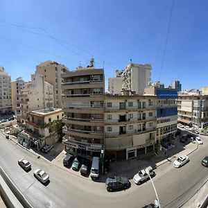 Nahr al MawtNew Jdeideh, Furnished Apt, Great Location,Parkingアパートメント Exterior photo