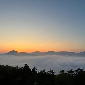 Starry Sky And Sea Of Clouds Hotel Terrace Resort - Vacation Stay 51677V Takeda Exterior photo