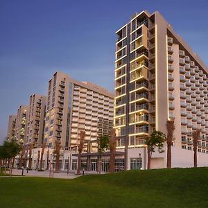 Damac Hills 2 Hotel, An Edge By Rotana Hotel ドバイ Exterior photo