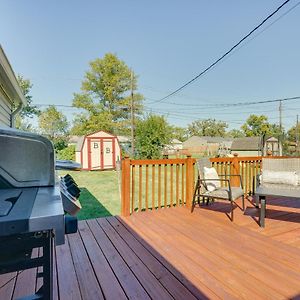 Cozy Indiana Home With Deck, Charcoal Grill And Yard! マリオン Exterior photo