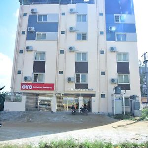 Chittoor Sai Sadhan Residencyアパートホテル Exterior photo