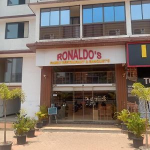 ホテル Ronaldos Old Goa パナジ Exterior photo