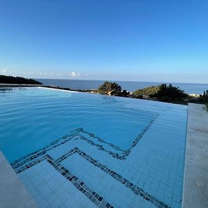 ビニベカBinisamar Infinity Pool Over The Seaアパートメント Exterior photo