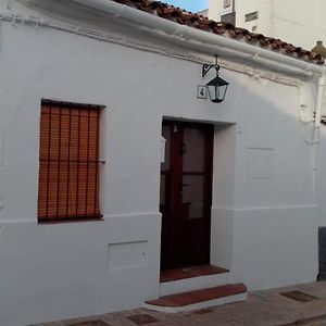イゲラ・デ・ラ・シエラMi Casita - Higuera De La Sierraアパートメント Exterior photo
