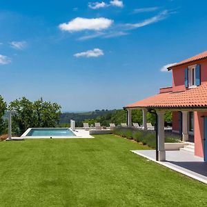 Luxury Villa Rainis Hill Top With Pool In Groznjan Oprtalj Exterior photo