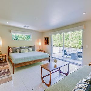 Luxe Palm Springs Home - 2 Mi To Downtown! Exterior photo